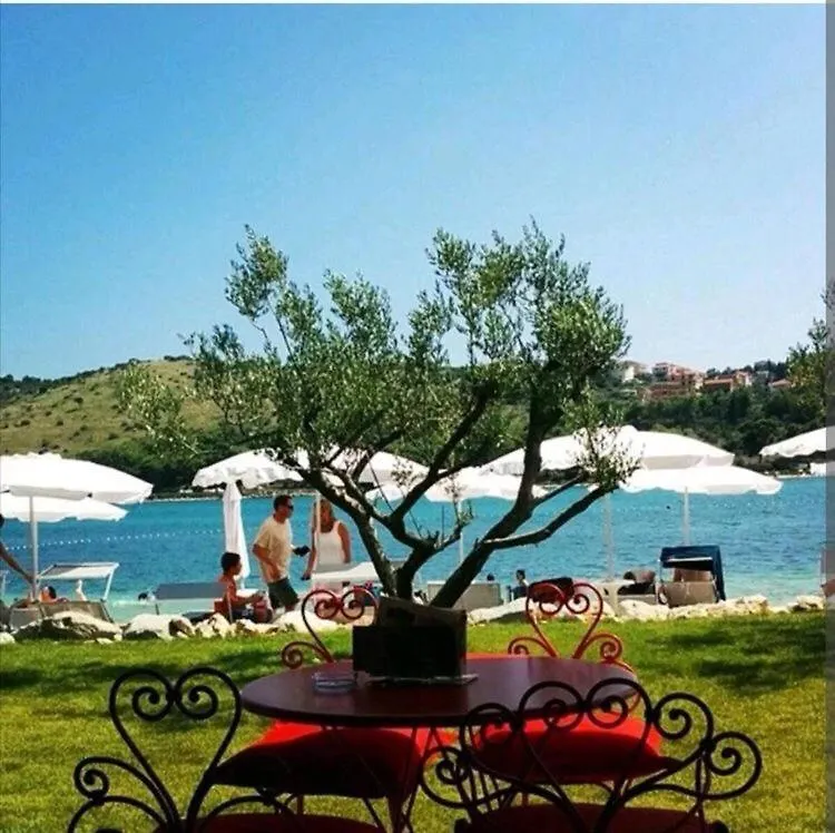 Ive Apartment Trogir