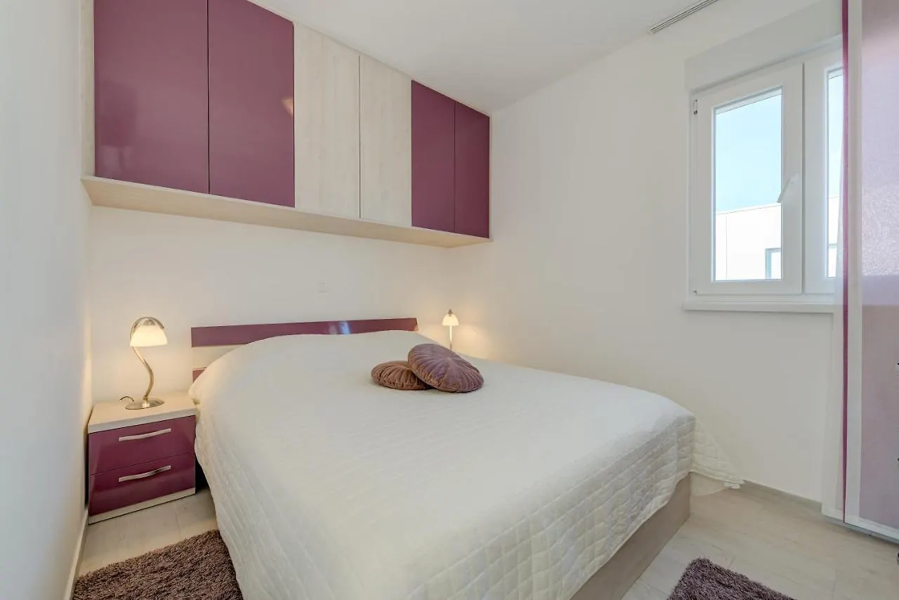 Ive Apartment Trogir